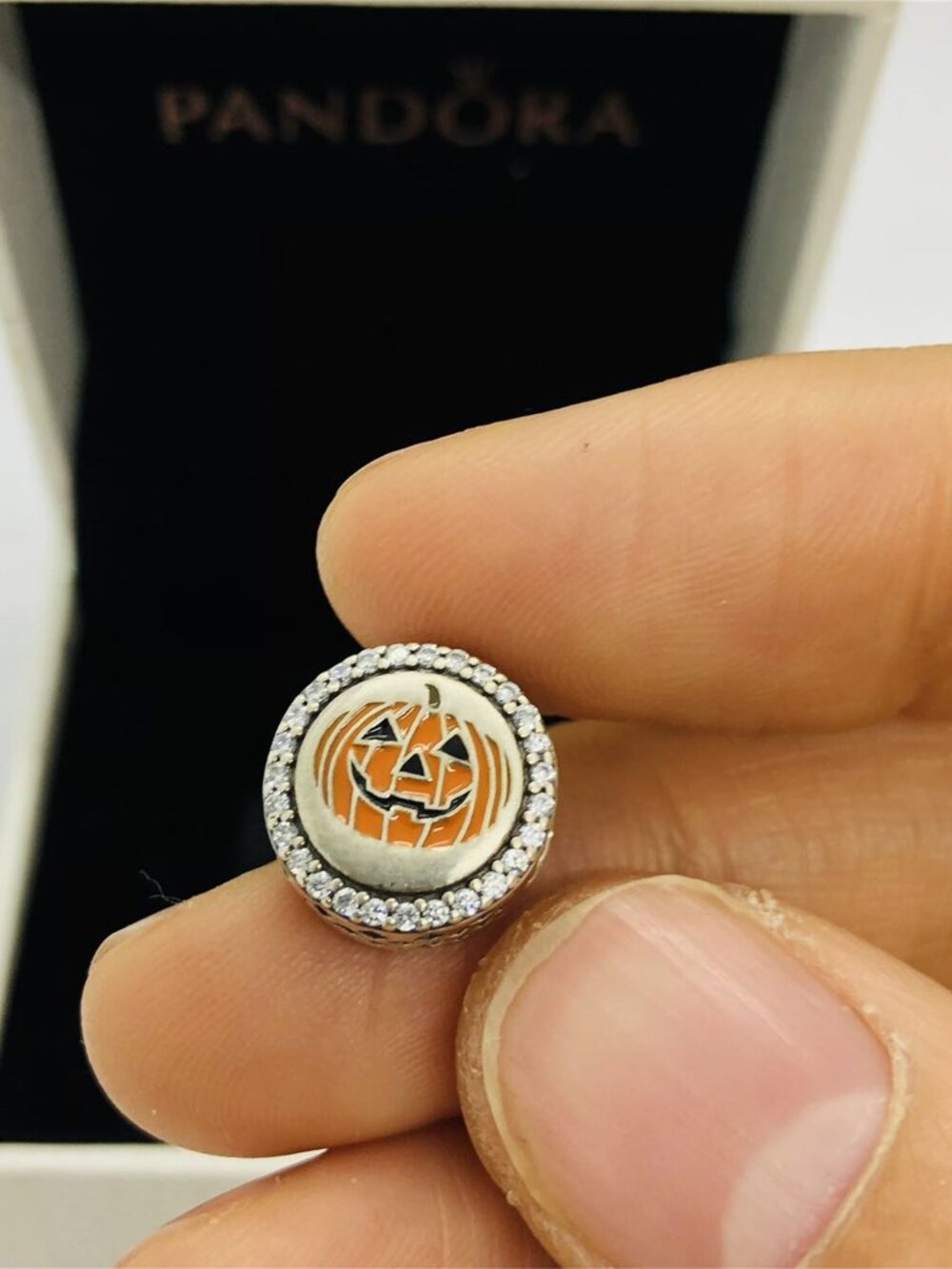 ✨🔥Pandora Halloween Holiday Pumpkin Jack O Lantern Charm - Picture 6 of 7